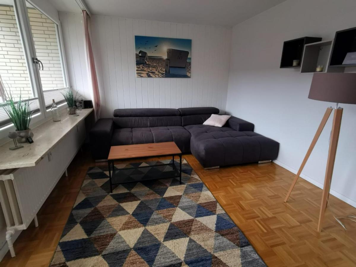 Ferienwohnung Fuer Grosse Familien Im Haus Akunak 比苏姆 外观 照片