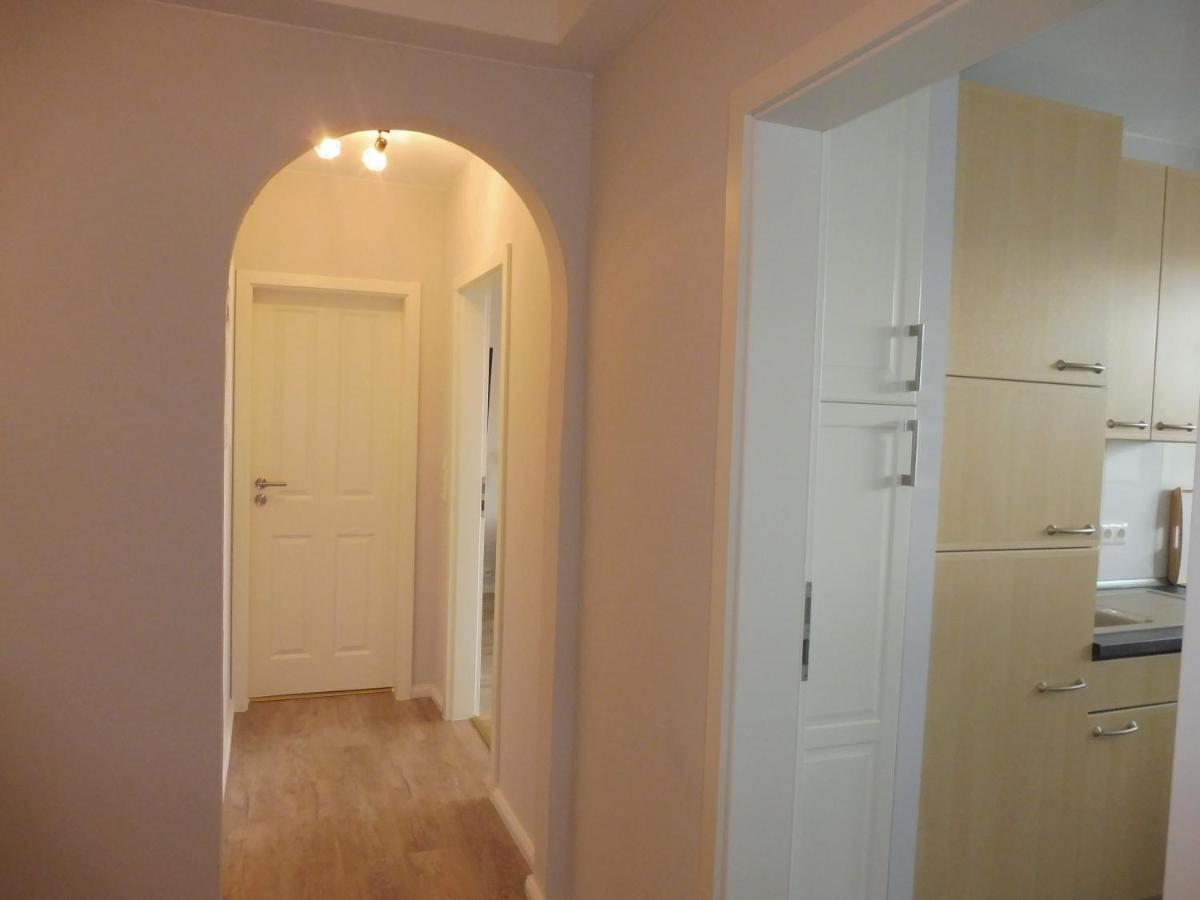 Ferienwohnung Fuer Grosse Familien Im Haus Akunak 比苏姆 外观 照片