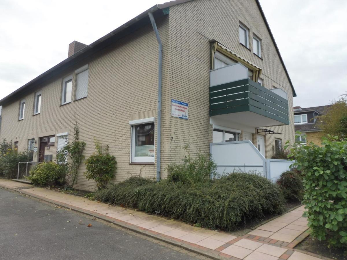 Ferienwohnung Fuer Grosse Familien Im Haus Akunak 比苏姆 外观 照片