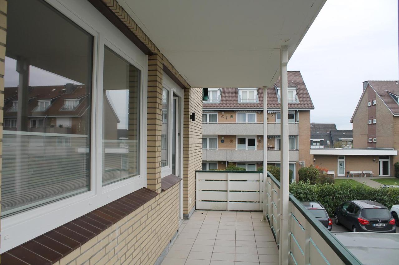 Ferienwohnung Fuer Grosse Familien Im Haus Akunak 比苏姆 外观 照片