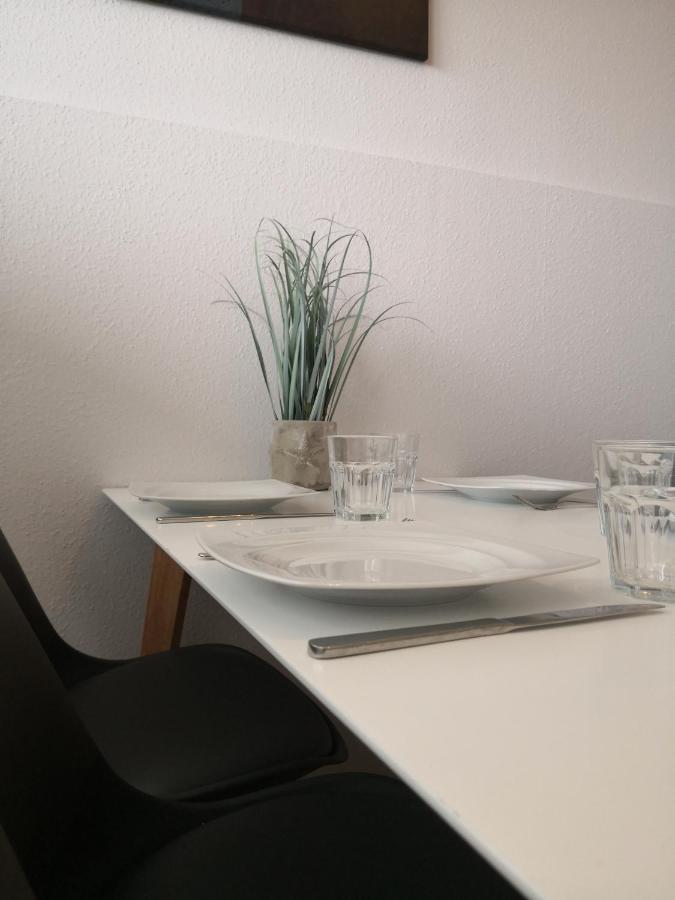 Ferienwohnung Fuer Grosse Familien Im Haus Akunak 比苏姆 外观 照片