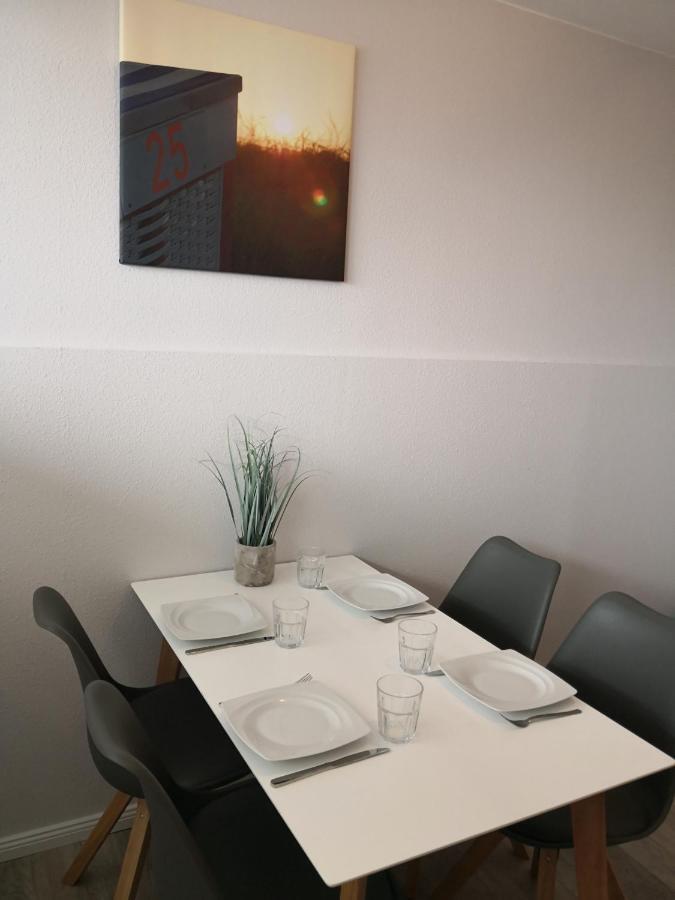 Ferienwohnung Fuer Grosse Familien Im Haus Akunak 比苏姆 外观 照片