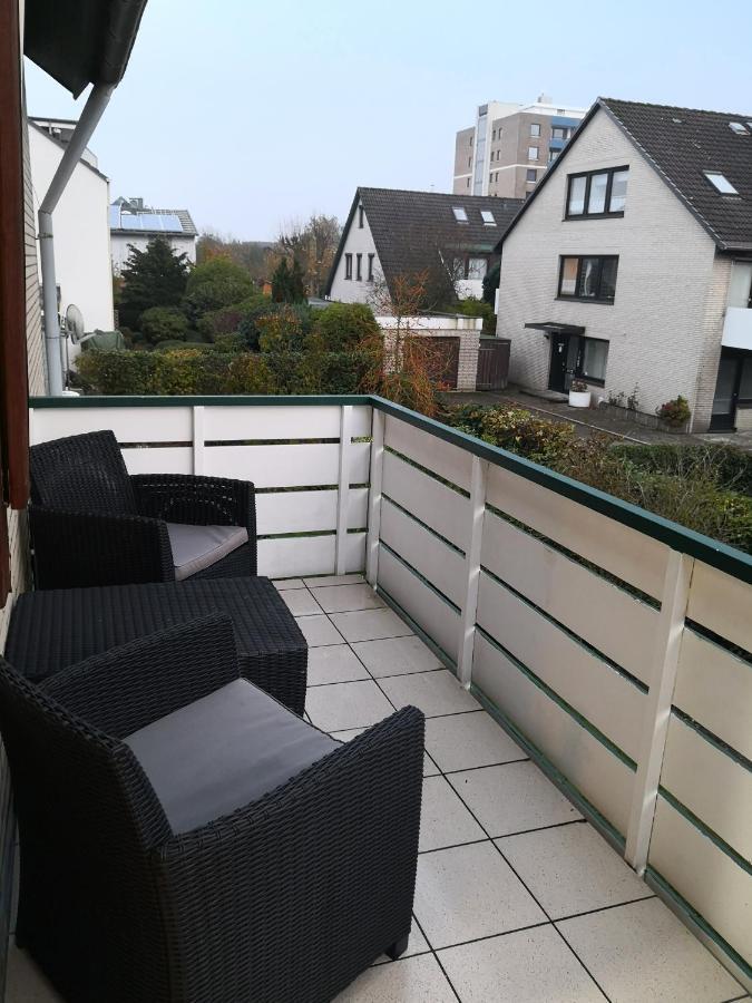 Ferienwohnung Fuer Grosse Familien Im Haus Akunak 比苏姆 外观 照片